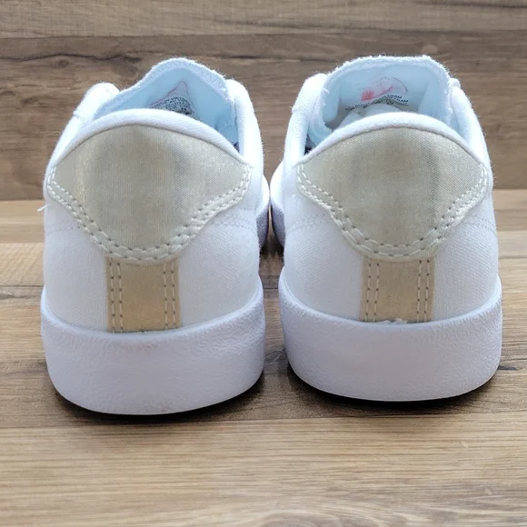 Converse shoes Brand new in the box authentic uper textile. - Picture 10 of 13